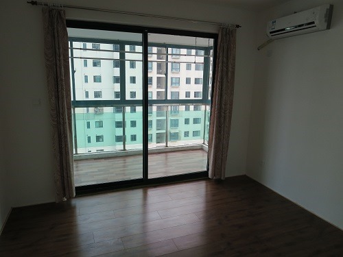 （写真２）契約した上海市内のマンション、寝室になる部屋